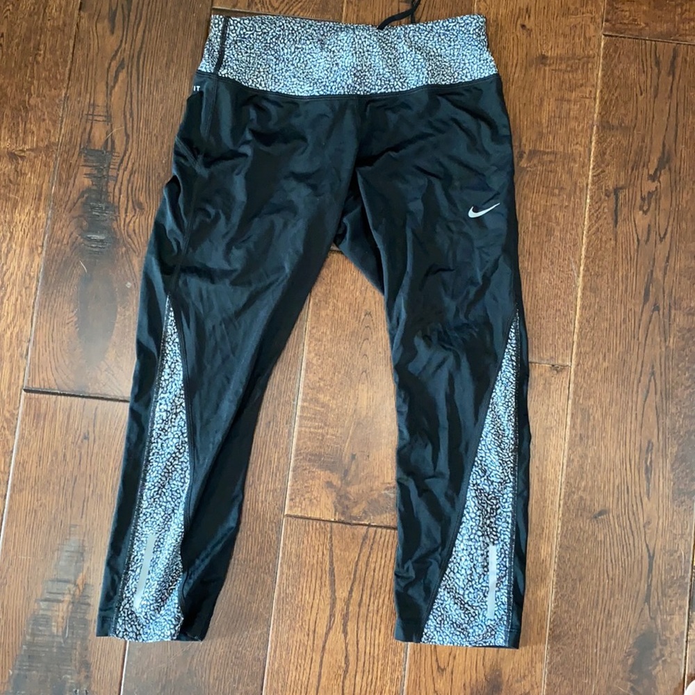 Nike leggings